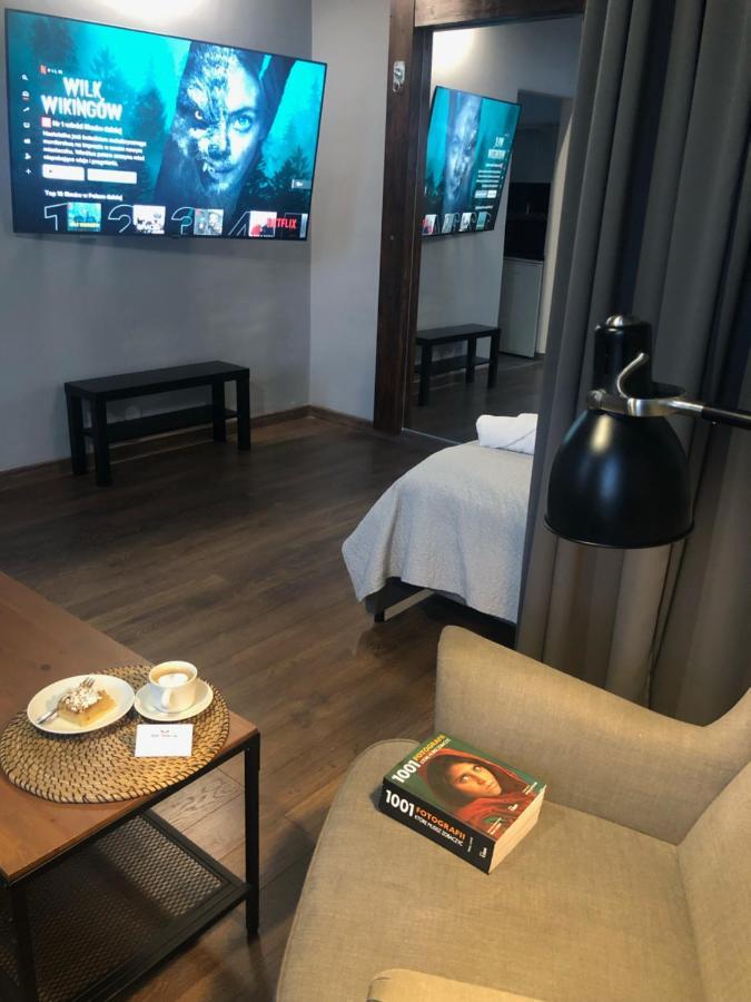 Piekarnia Apartamenty Manufaktura, Parking, Dostep Na Kod, Klima, 1-3 Pokoje, Prywatna Kamienica Лодзь Экстерьер фото